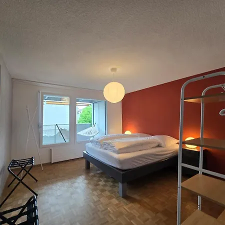 Niesenblick Daire *